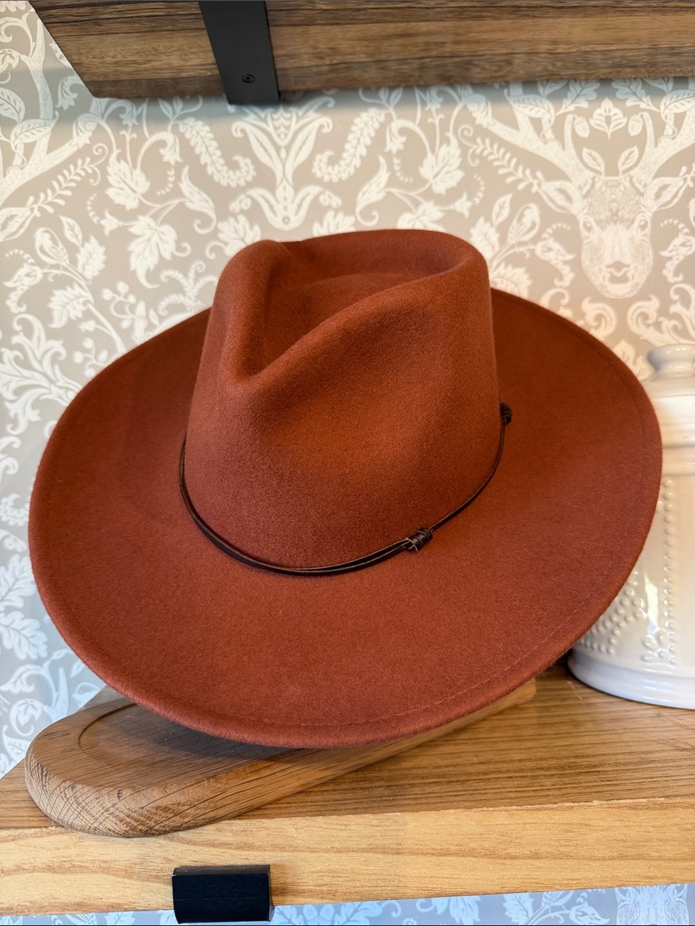 Wyeth 100% Wool Brimmed Hat w/ Interior Adjustability NWOT One Size